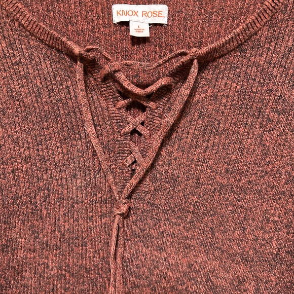 Knox Rose Sweater - Picture 2 of 5